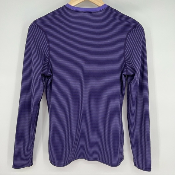 Patagonia Capilene 2 Light Weight Striped size M - Picture 6 of 8